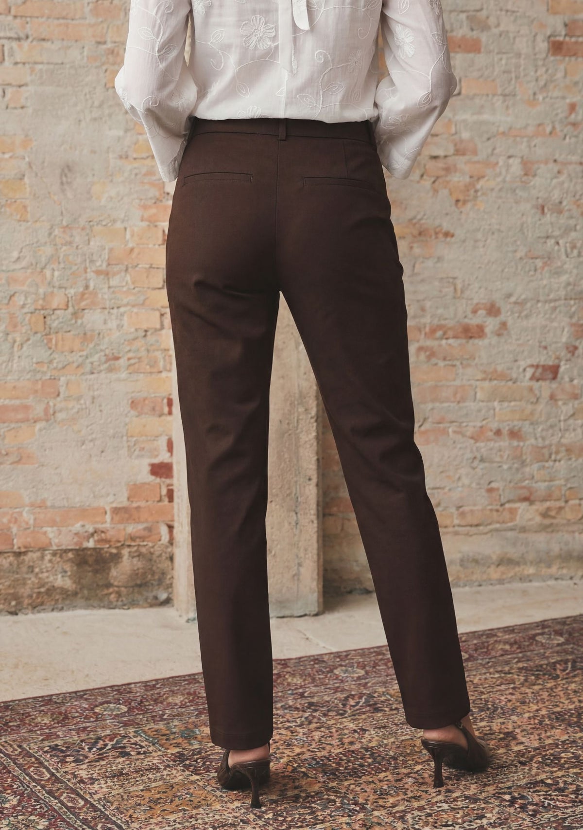 Isay chinos long brun
