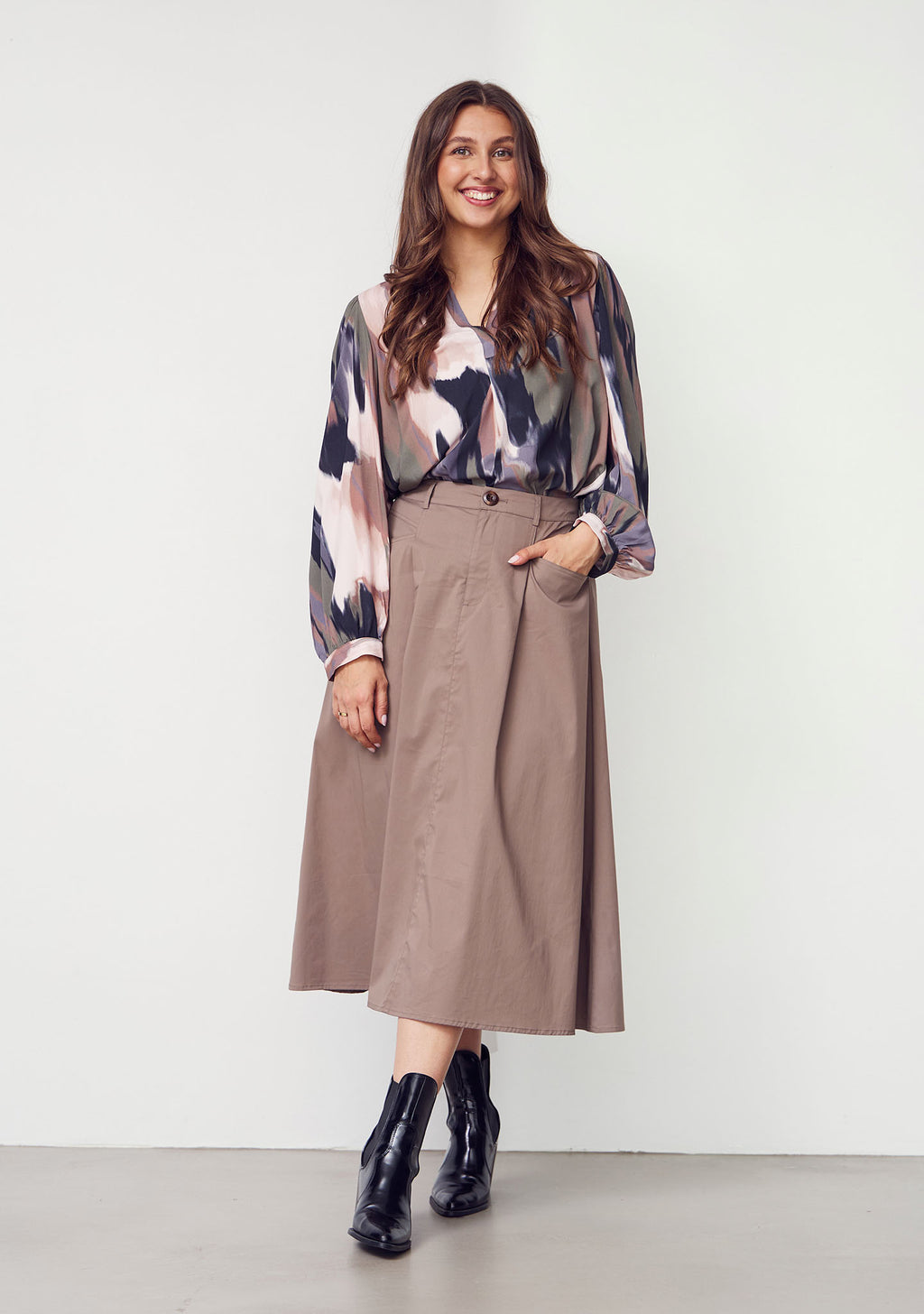 ISAY KJOL SIGGA MOLE