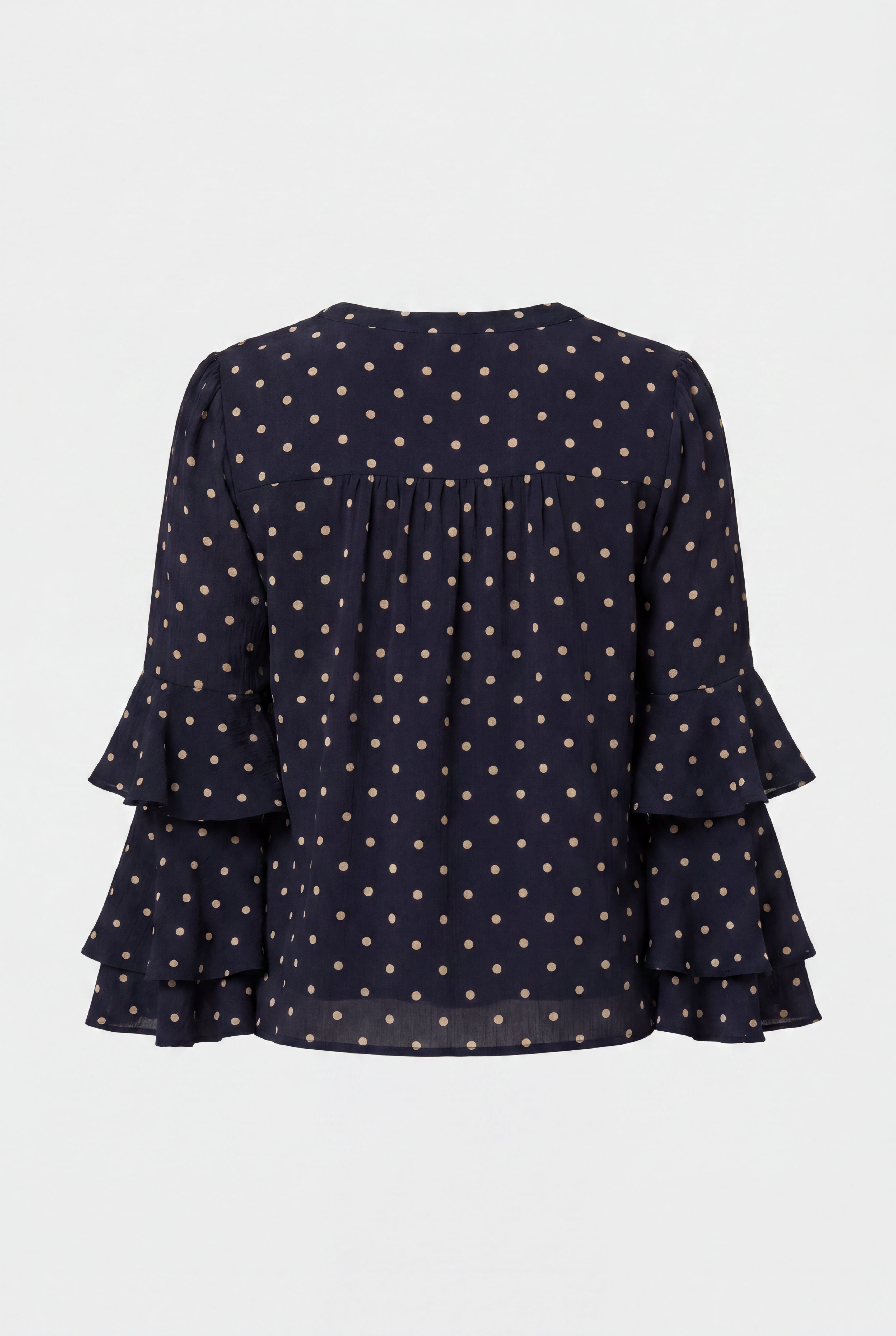 isay NAOMI BLUS
