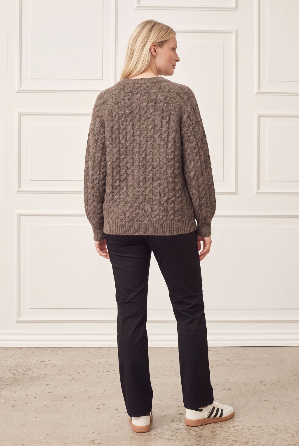 Isay kabelstickad cardigan anna