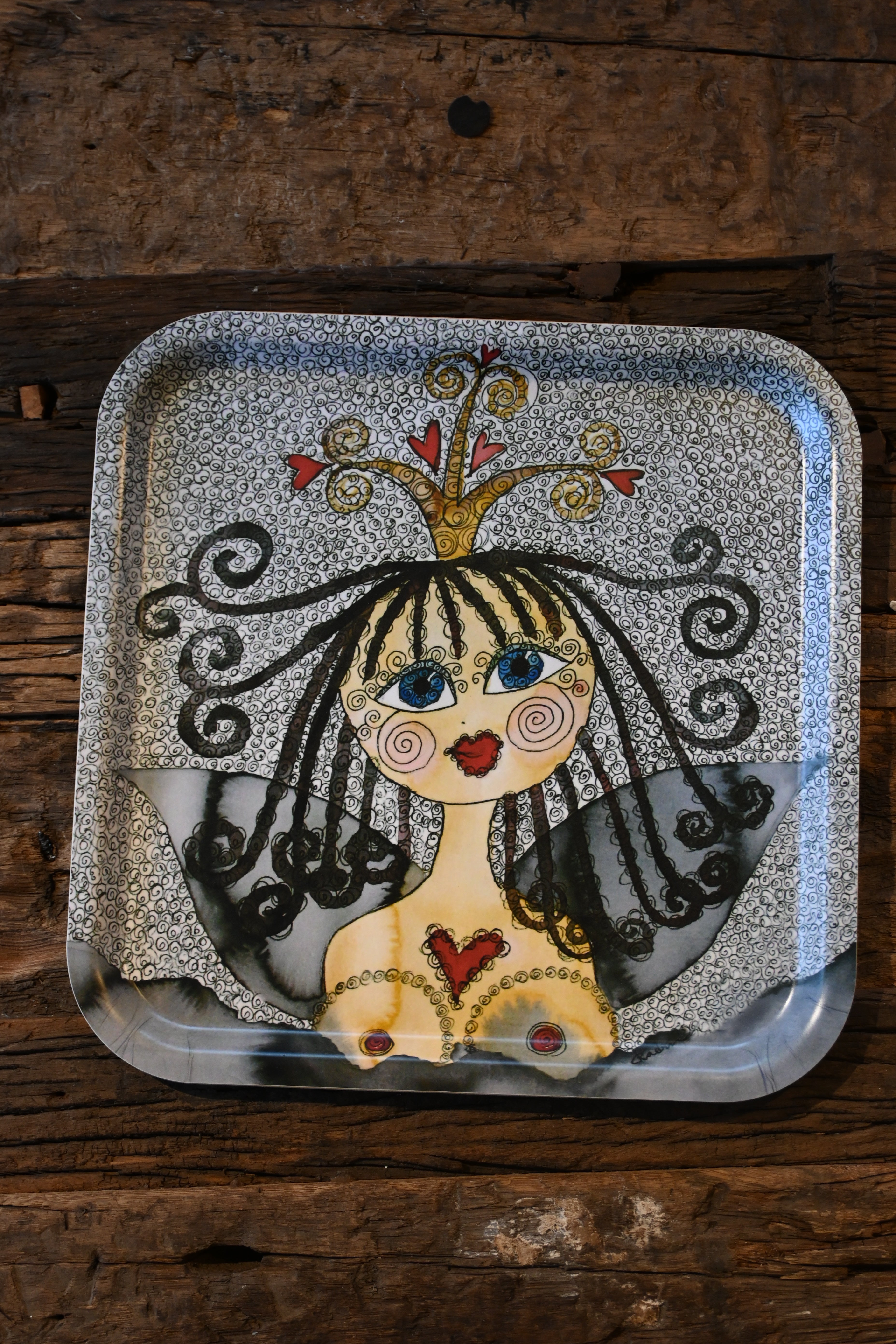 Katrin Skoglund Bricka Black Beauty